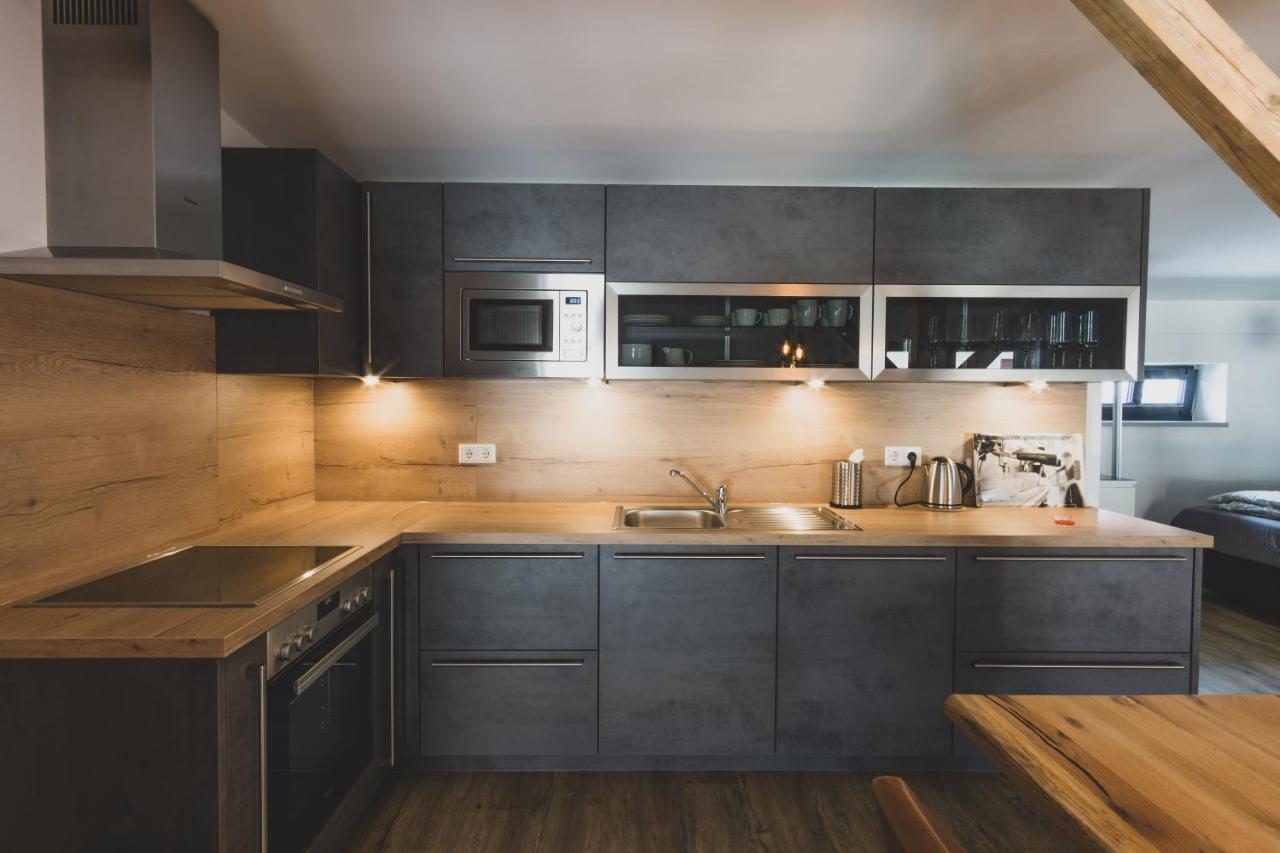 Modernes Loft Vor Den Toren Des Chiemgaus Tacherting Экстерьер фото